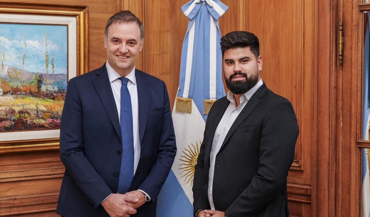 Fabián Fernández conducía el área de prensa y comunicación institucional de YPF.