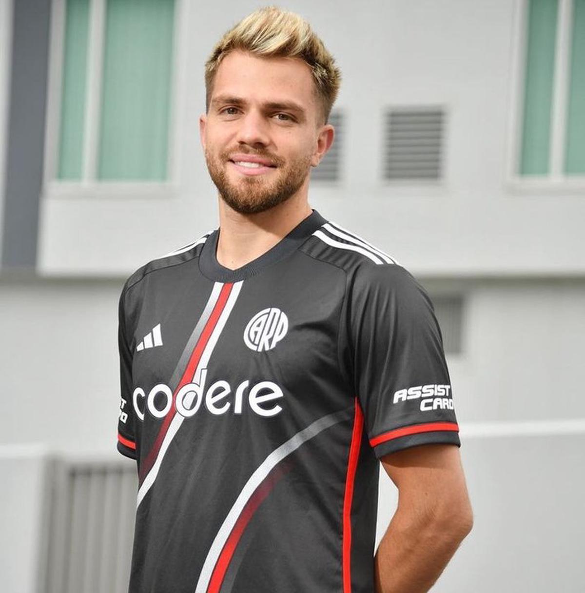 Centurión continuará en River.