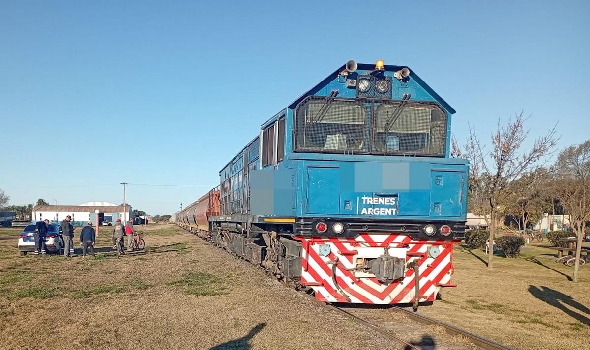 Un joven falleció por el choque de un tren.