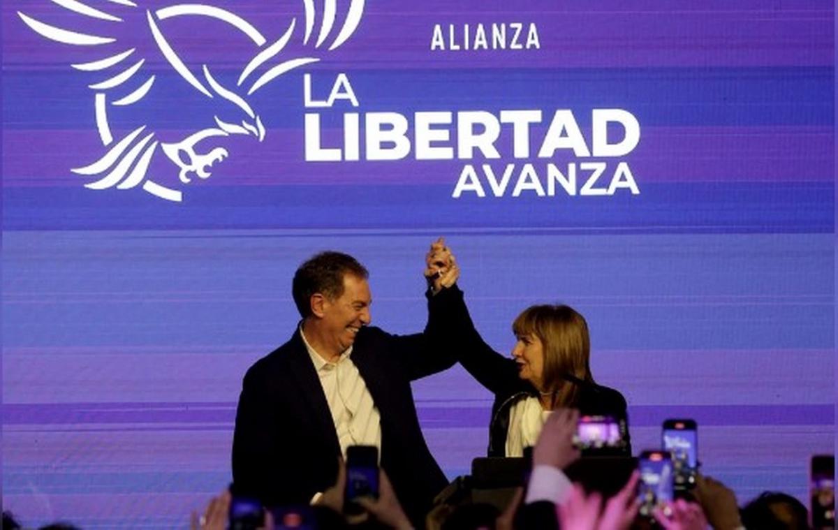 Santilli y Bullrich, en el búnker de LLA (Foto: archivo)