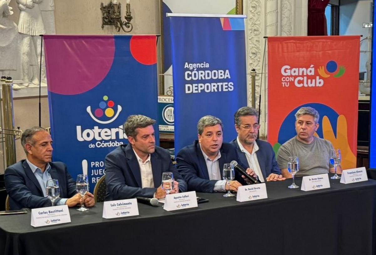 FOTO: La presentación del programa, en la sede de la Lotería. (Foto: Prensa Gobierno)