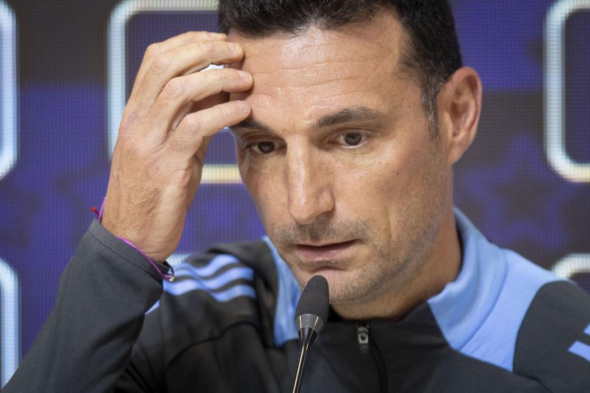 Lionel Scaloni en conferencia de prensa.