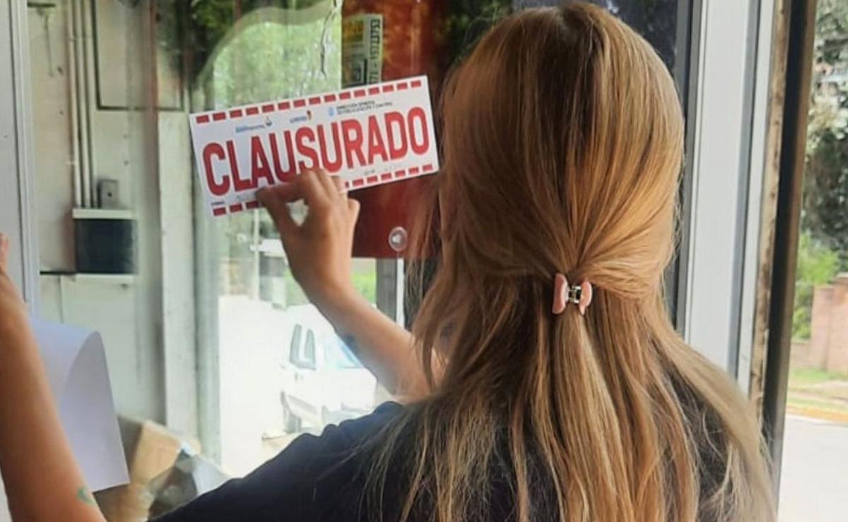 Villa Allende: clausuran 3 comercios por venta ilegal de productos veterinarios.