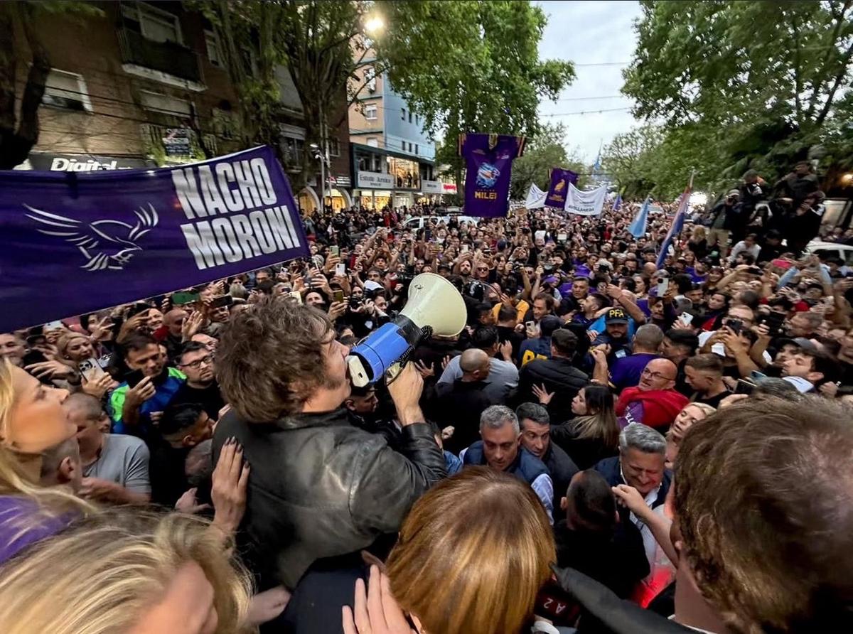 Javier Milei, en Tres de Febrero (Foto: @dievalen/X)