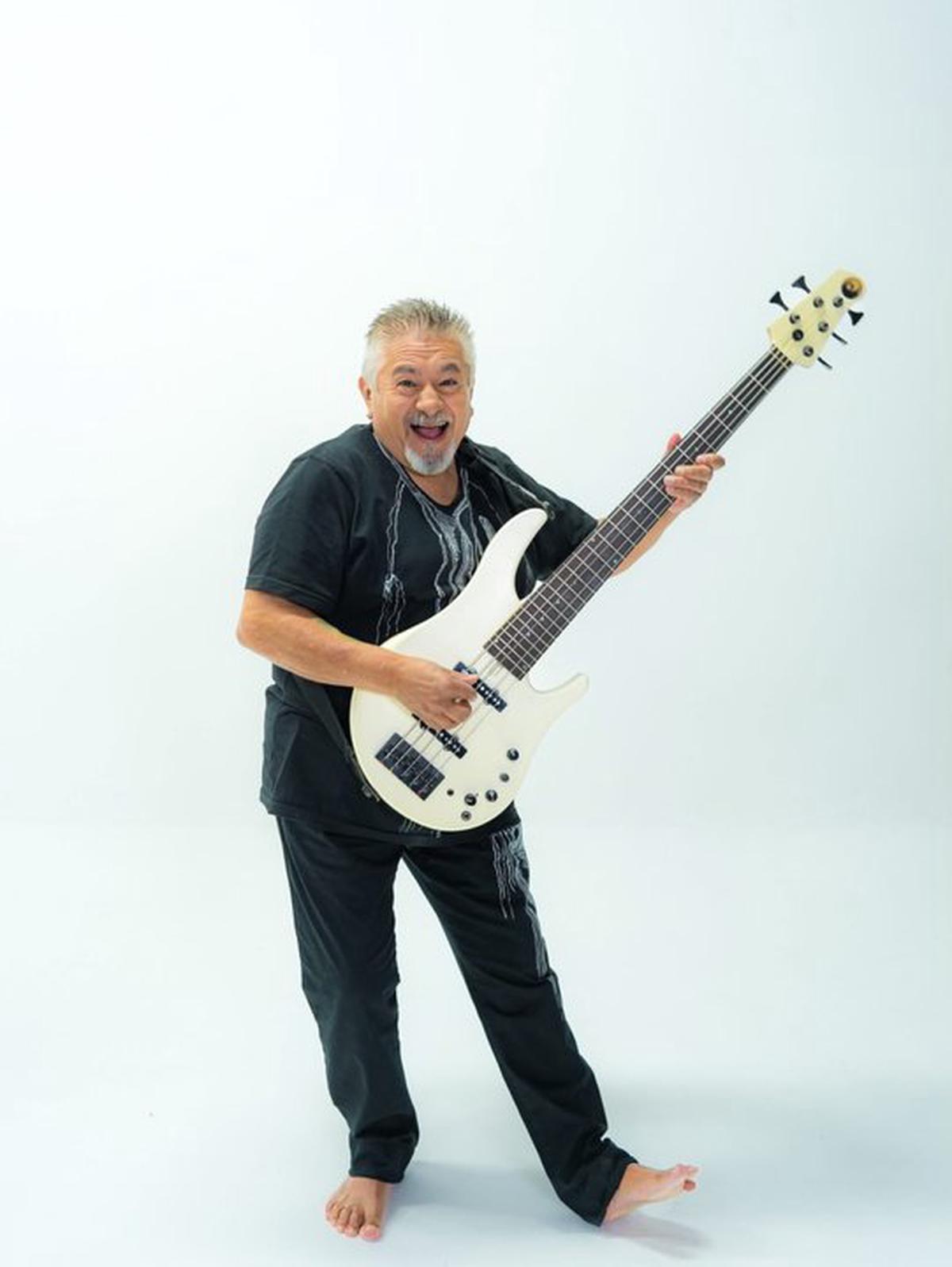 Murió