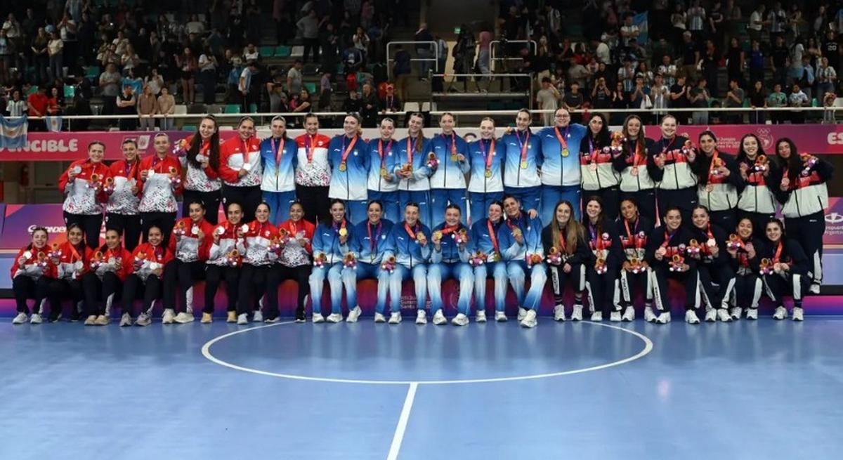 El handball femenino, campeón suramericano.
