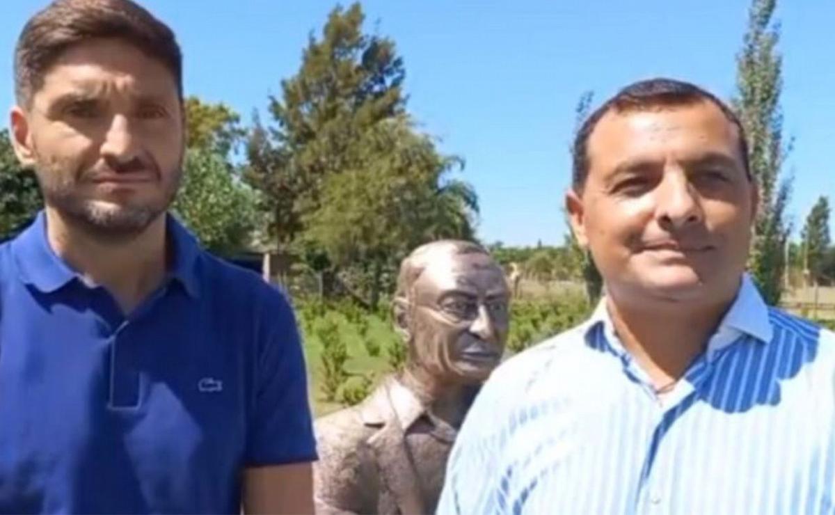 Pullaro, junto a Drovetta cuando era intendente de Serodino.