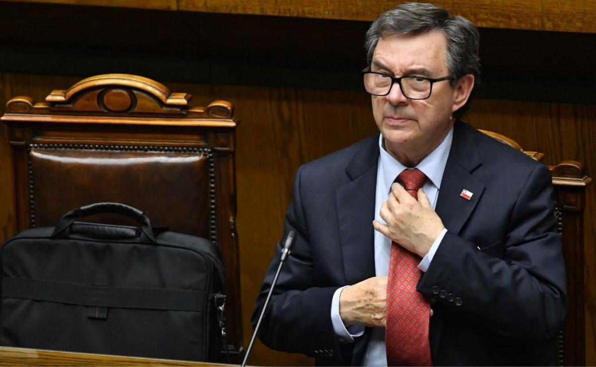 Fernando Barros Tocornal, ministro de Defensa de Chile.