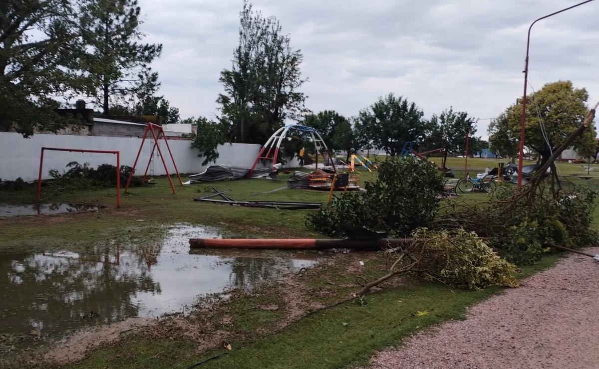 FOTO: Violento tornado en Virginia, Santa Fe.