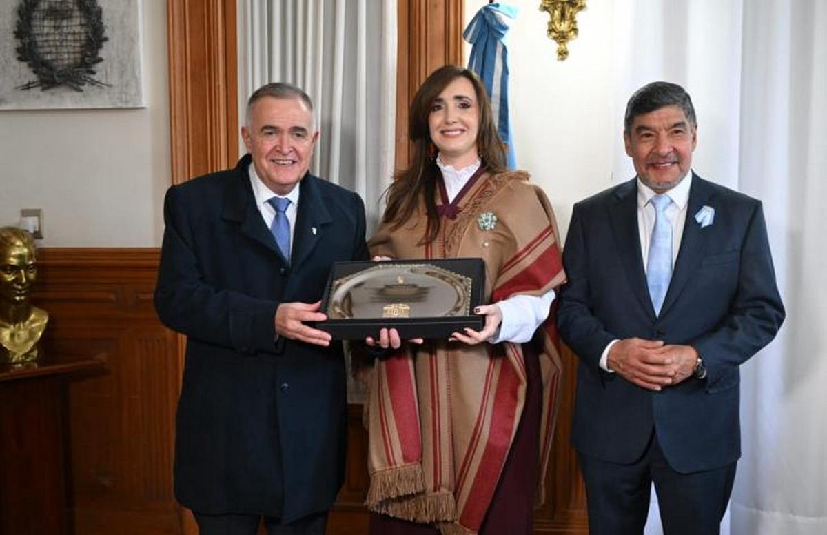 Jaldo recibió a la vicepresidenta Victoria Villarruel. (Foto: Gobierno de Tucumán)