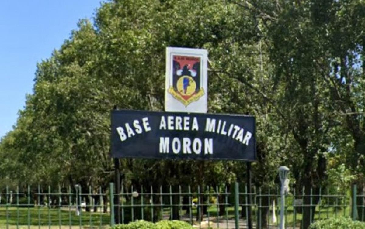 El hecho ocurrió en la base aérea militar de Morón.