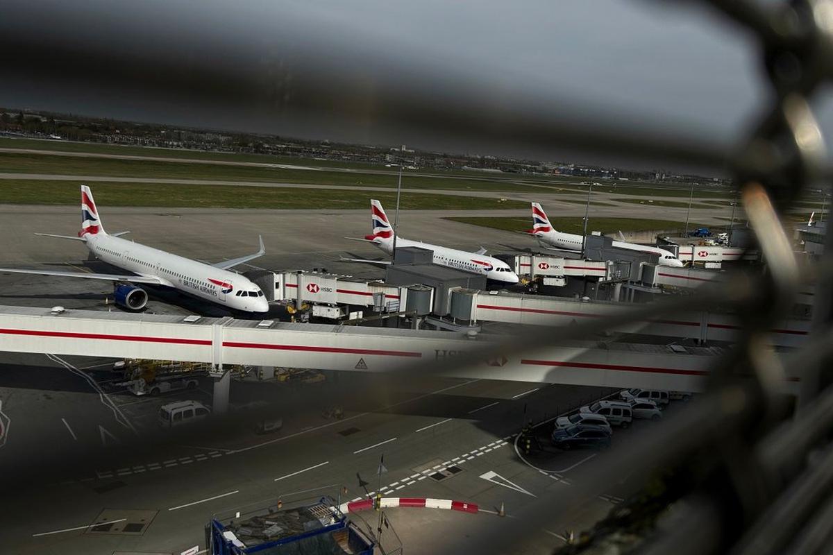 Caos aéreo en Reino Unido.