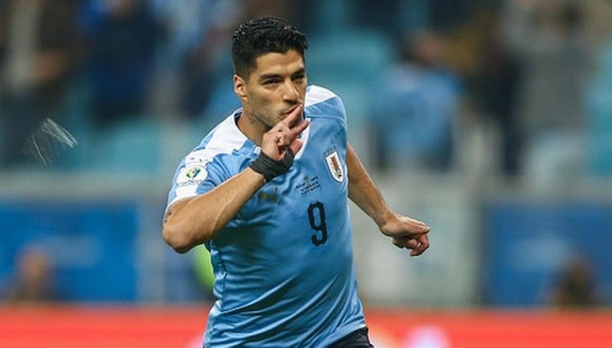 Suárez vuelve con Forlán