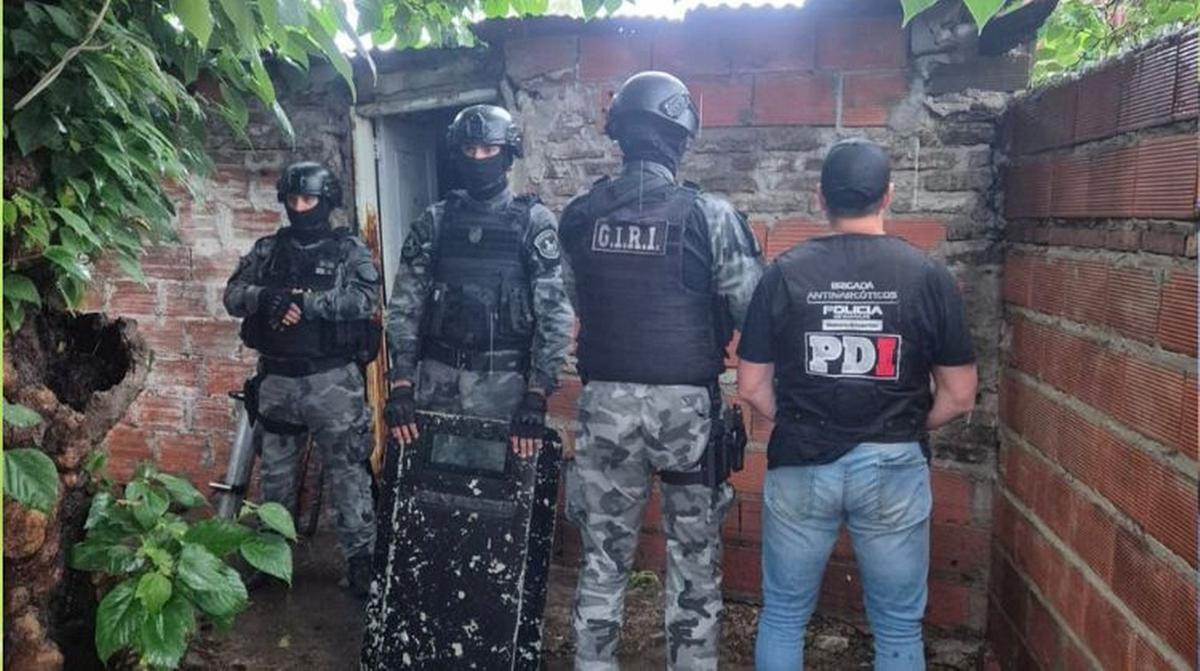 Los allanamientos se realizaron en cuatro domicilios.