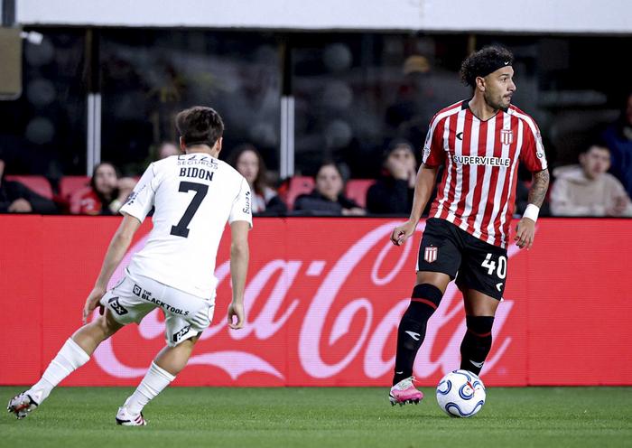 Estudiantes empató de local ante Corinthians en la ida de cuartos de final de la Copa Libertadores
