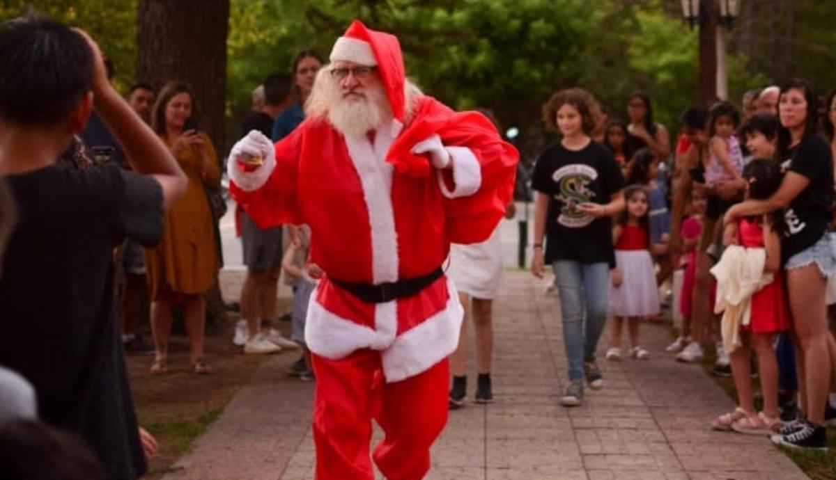 El Gaucho Noel: la historia que ilumina Traslasierra desde hace 20 años