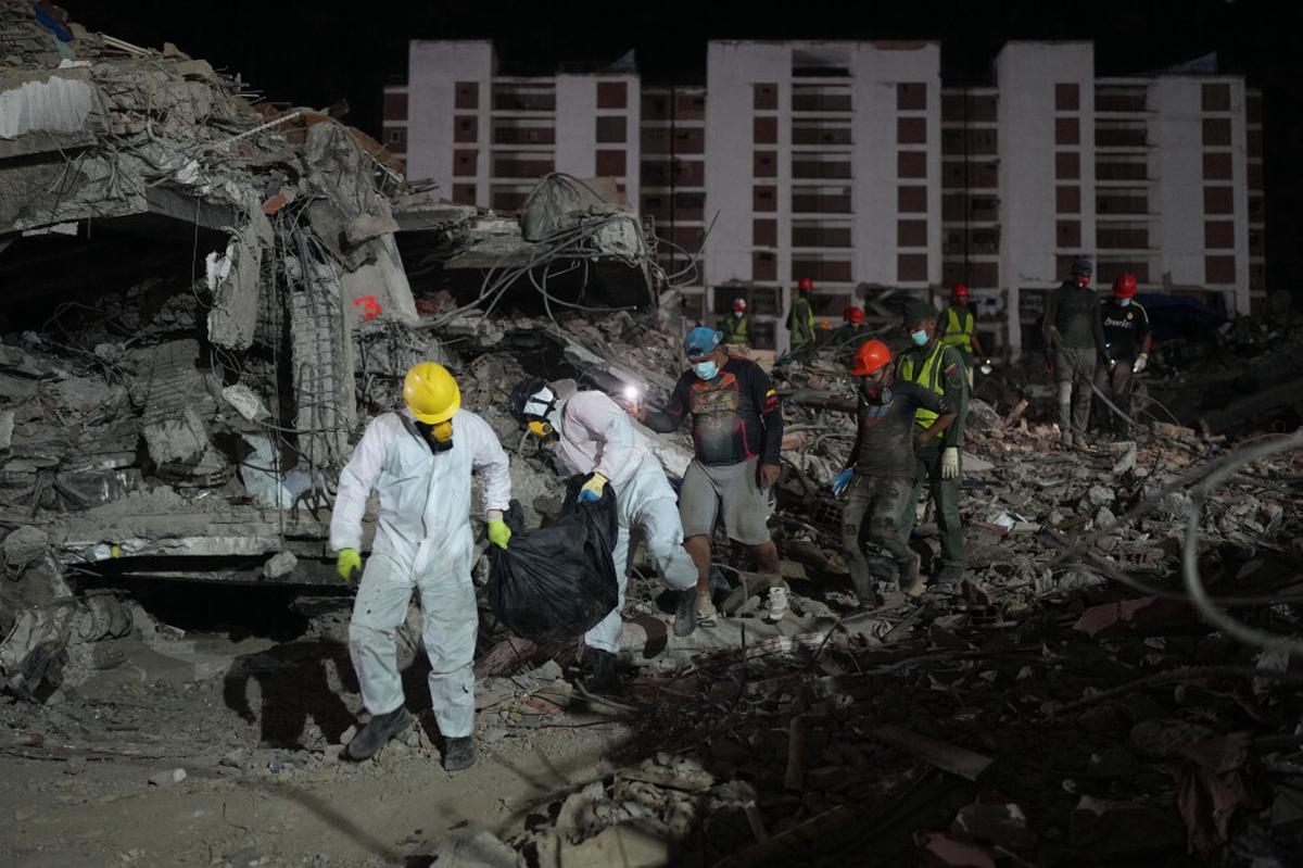Aumenta a 6.125 la cifra de fallecidos por los dos sismos en Venezuela