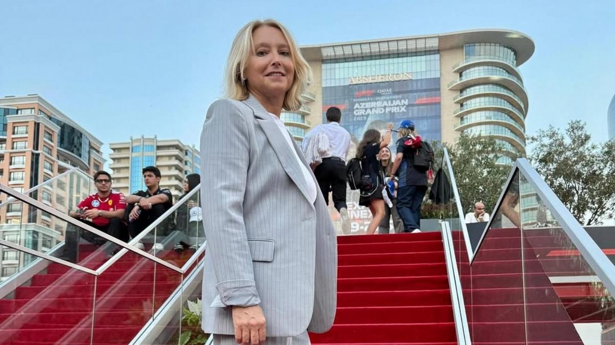 La argentina que fabrica autos de colección desde un pequeño pueblo bonaerense