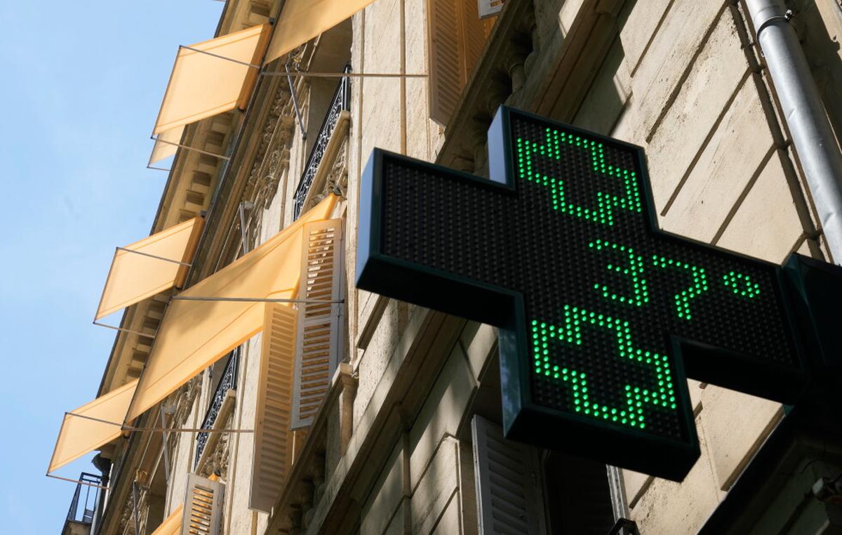 Francia se prepara para una semana de calor sofocante mientras se extienden las alertas rojas