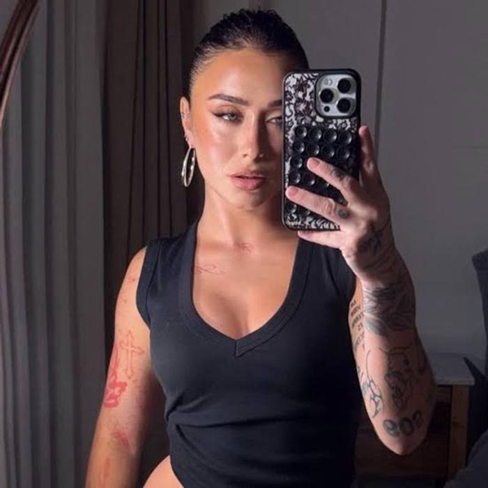 Tuli Acosta defiende su amistad con Luck Ra y desmiente rumores de infidelidad