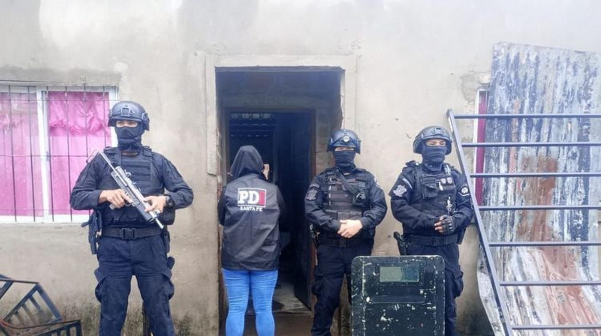 Imágenes del allanamiento.