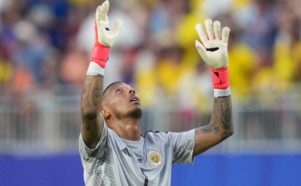 Eloy Room fue la gran figura ante Ecuador, con récord incluído. (Foto: ESPN)