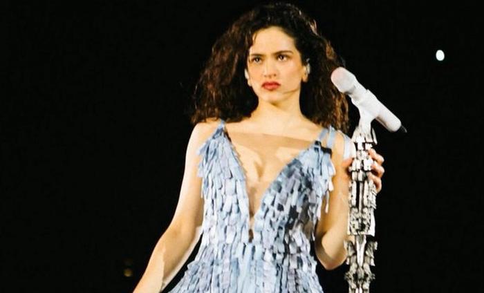 Rosalía pidió disculpas en su show en Buenos Aires: "Son el mejor público que hay en la Tierra"