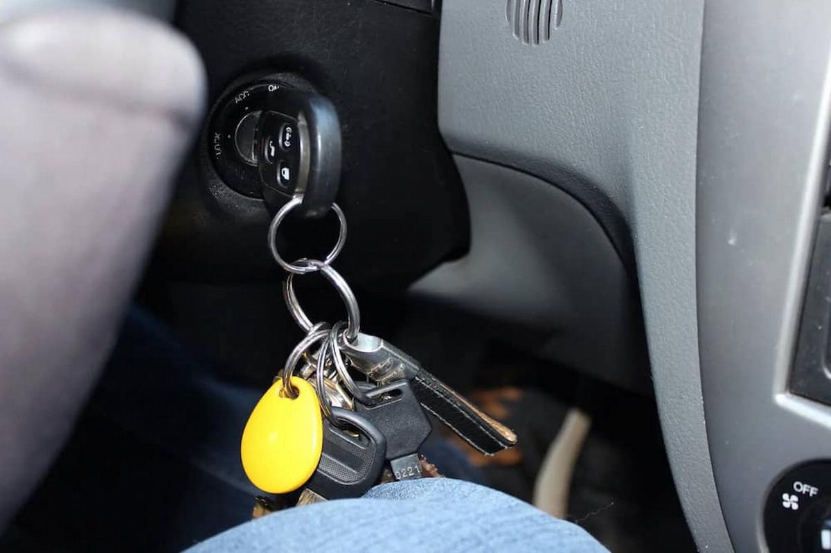 Robo de auto y culpa grave: un fallo controvertido