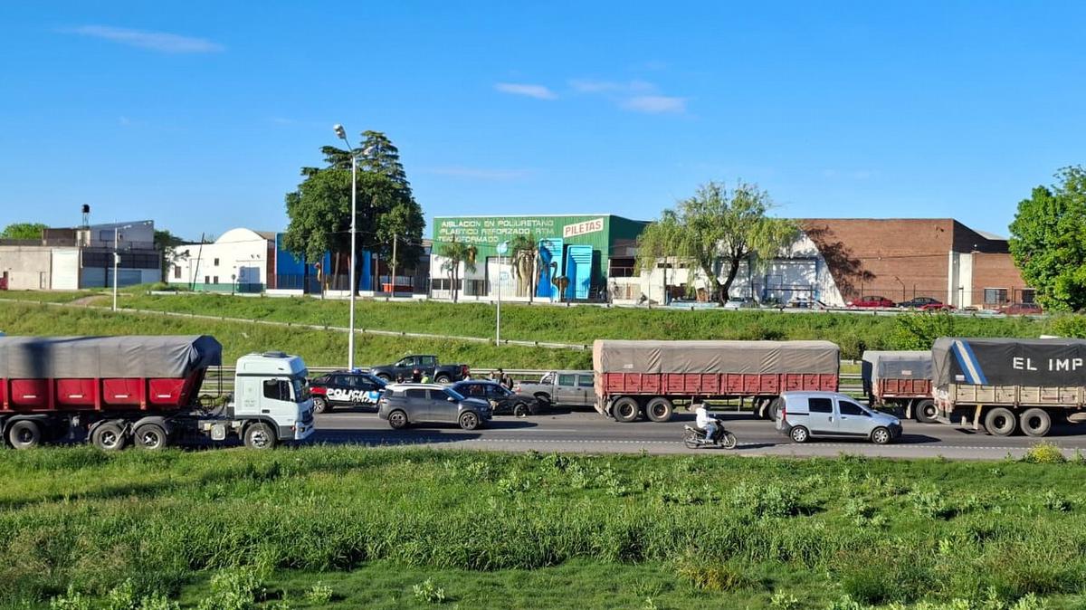 Choques en Circunvalación de Rosario.