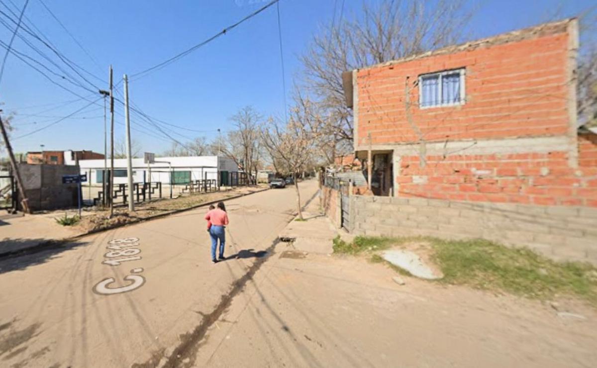 Calle 1818, al 3900 (Google Maps).