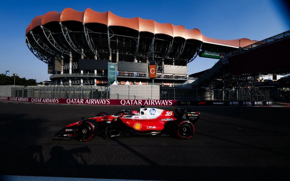 Leclerc volvió a ser el más rápido con su Ferrari en la segunda tanda del viernes