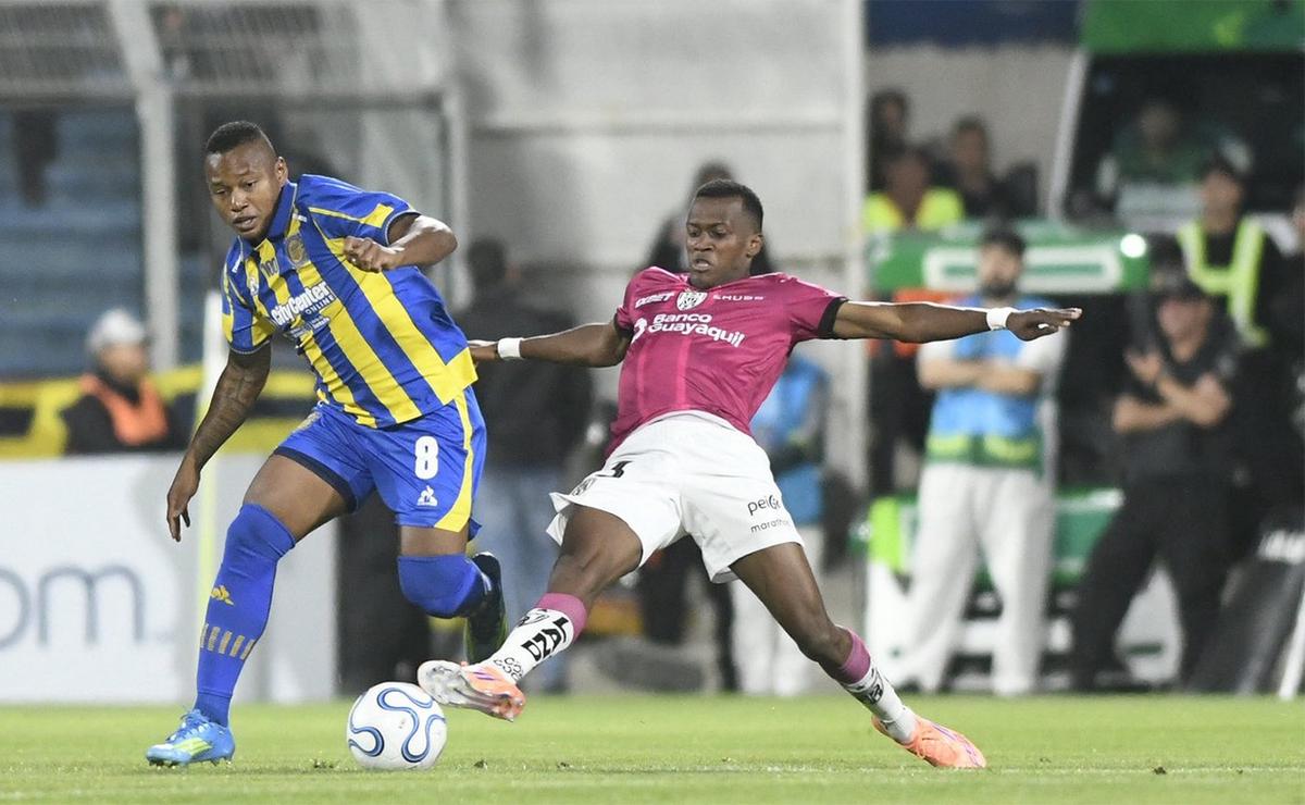 Rosario Central vs. Independiente del Valle. Copa Libertadores 2026.