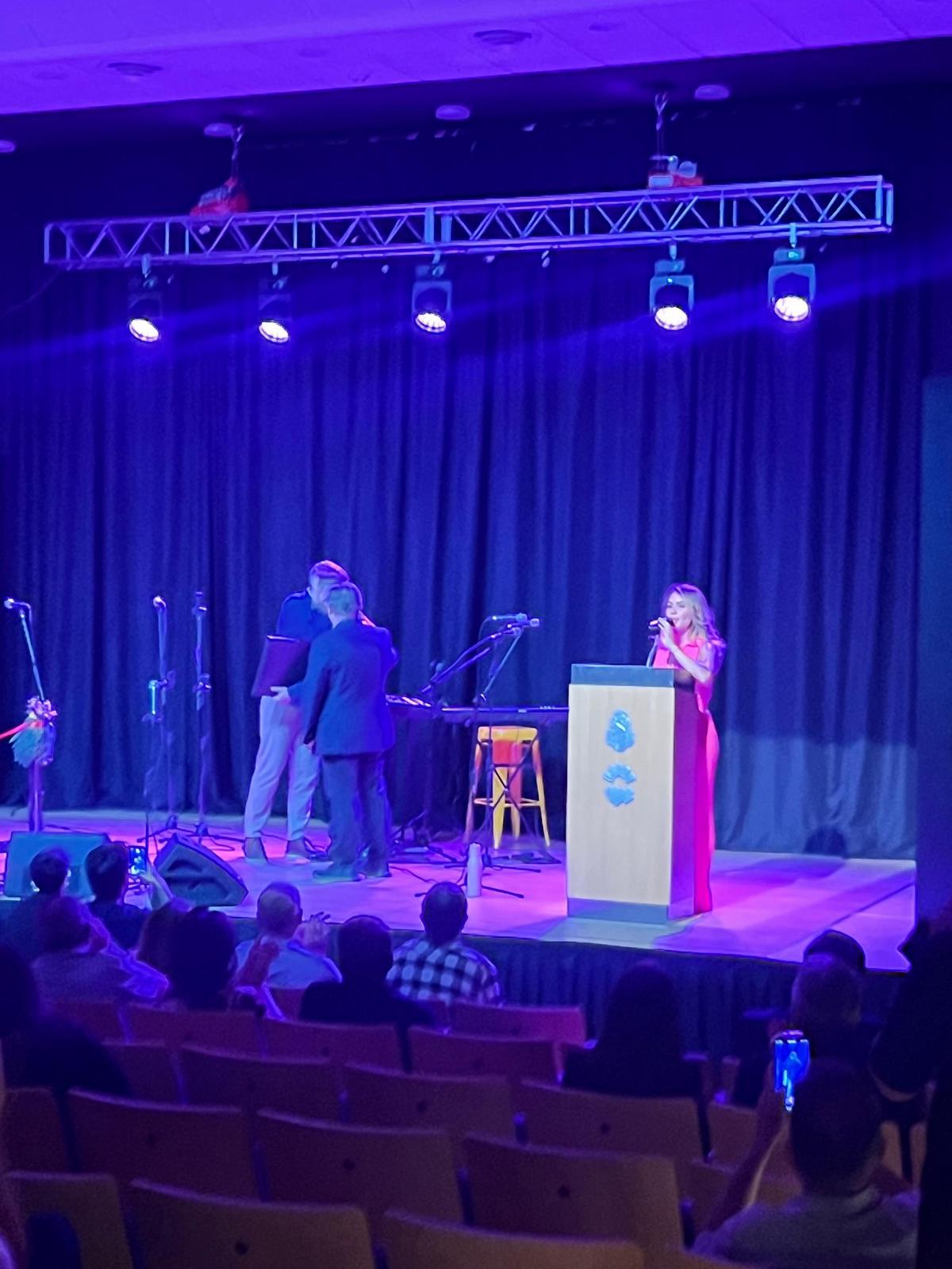 El Teatro La Reforma abrió sus puertas.