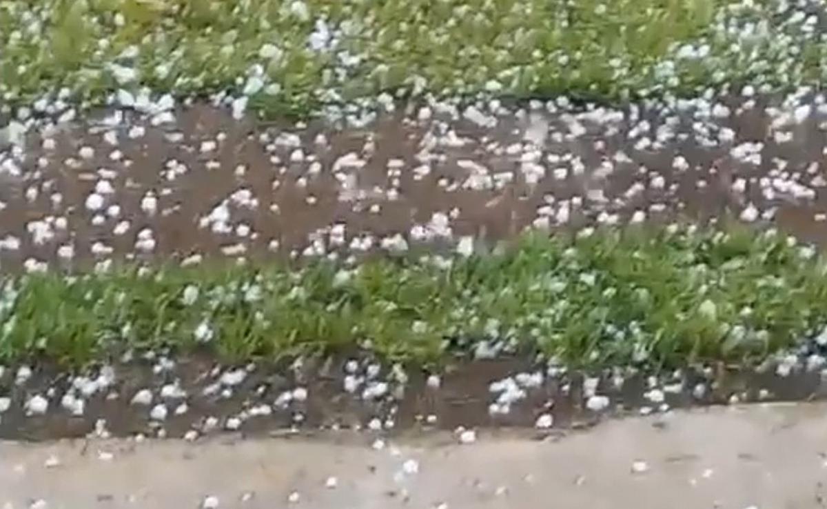 Cayó granizo en Agua de Oro.